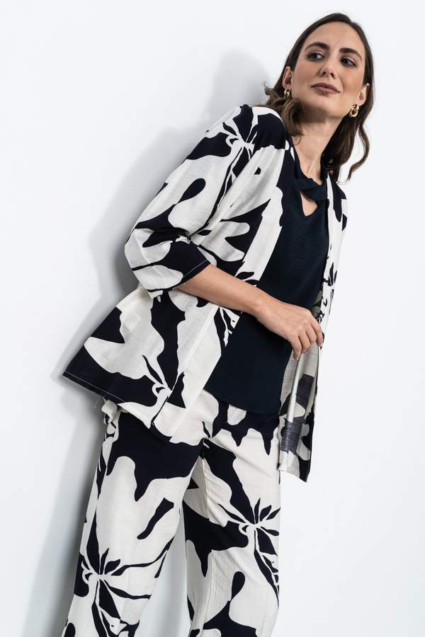 BLUSA CRUCETA CUELLO MARINO