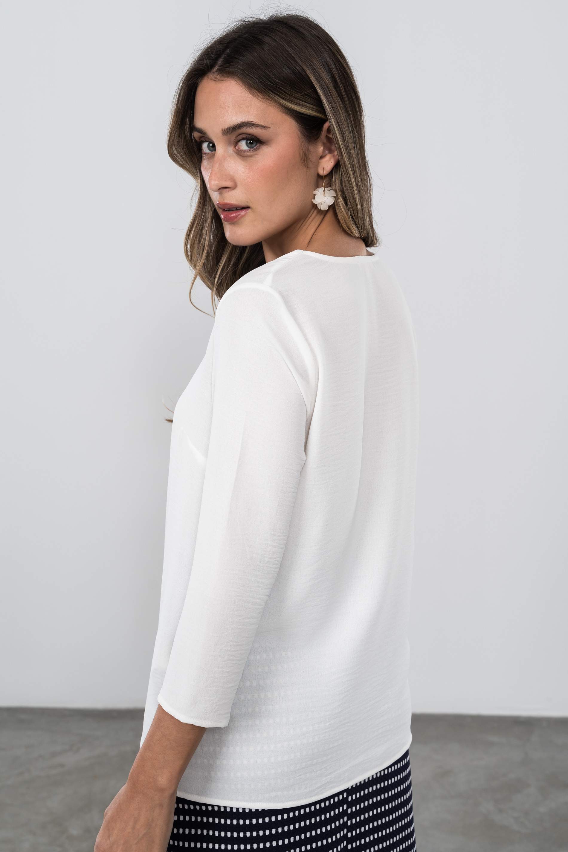 BLUSA DETALLE BRILLO CRUDO