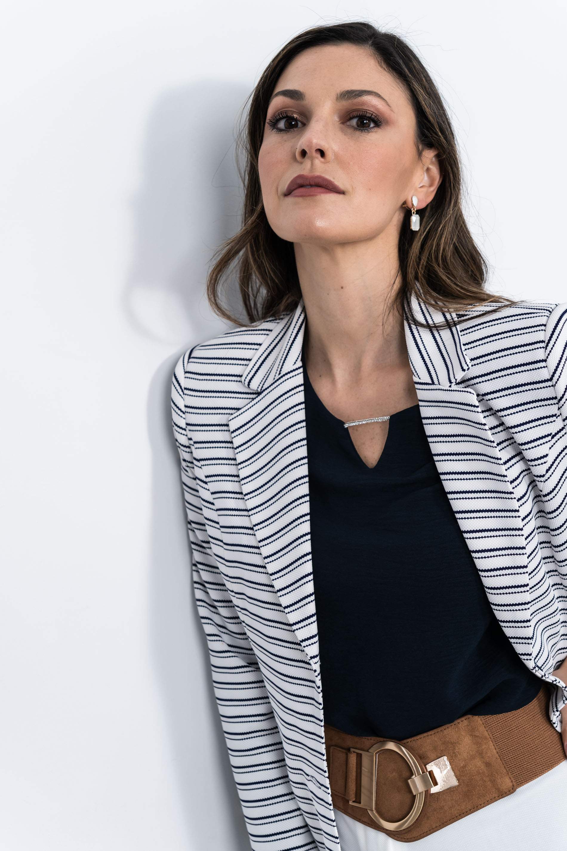 BLUSA DETALLE BRILLO MARINO