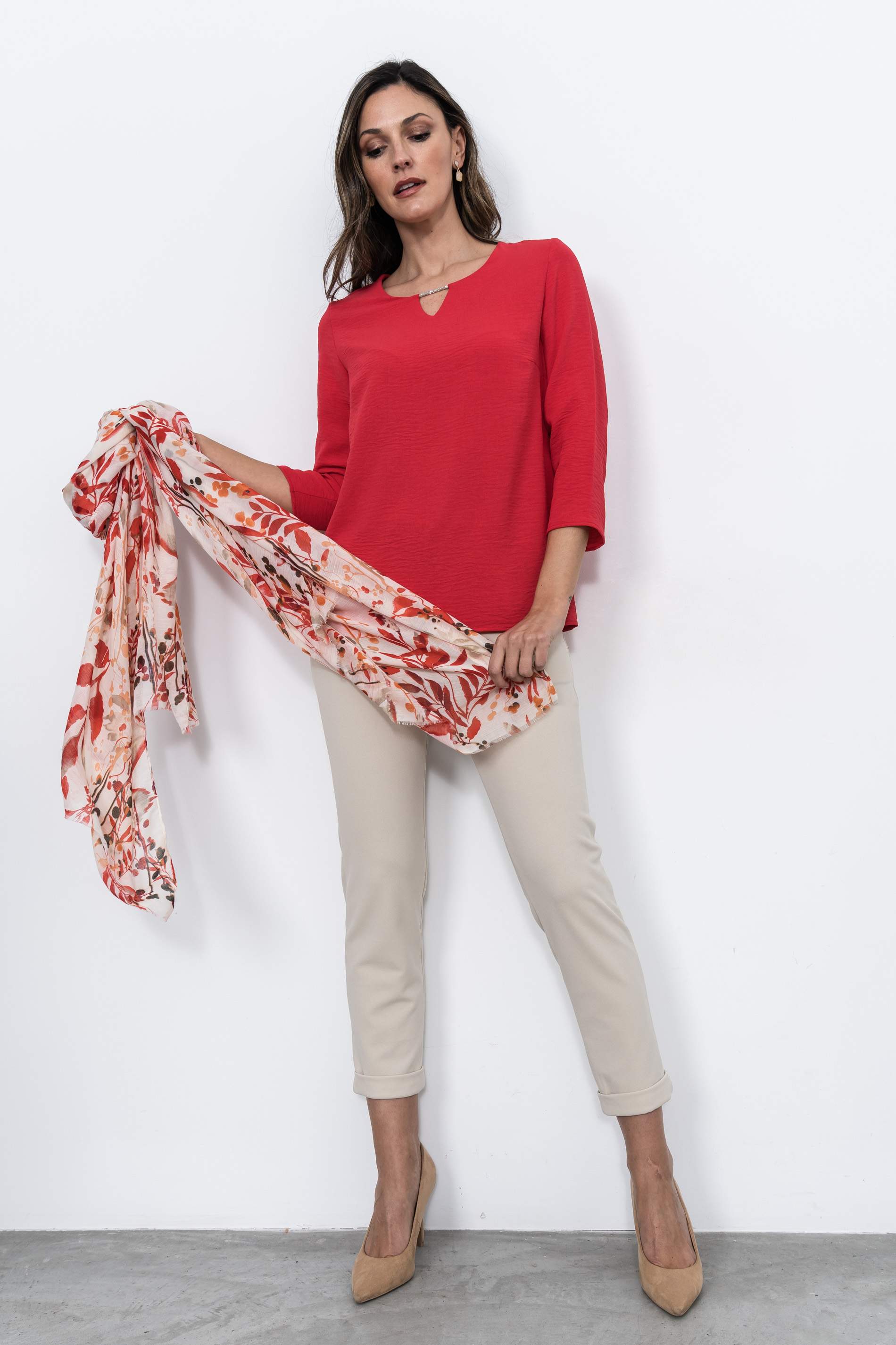 BLUSA DETALLE BRILLO FRESA