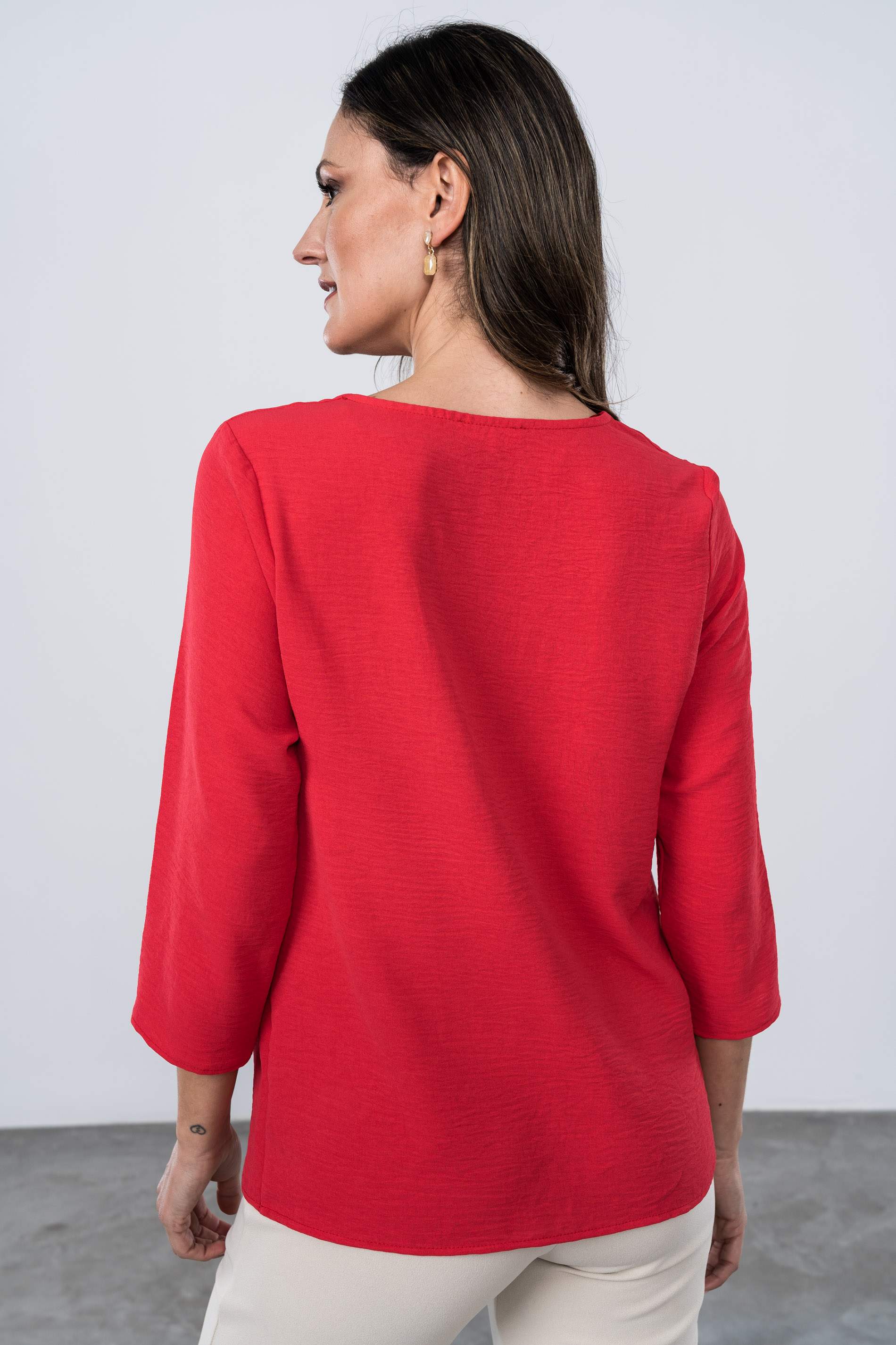 BLUSA DETALLE BRILLO FRESA