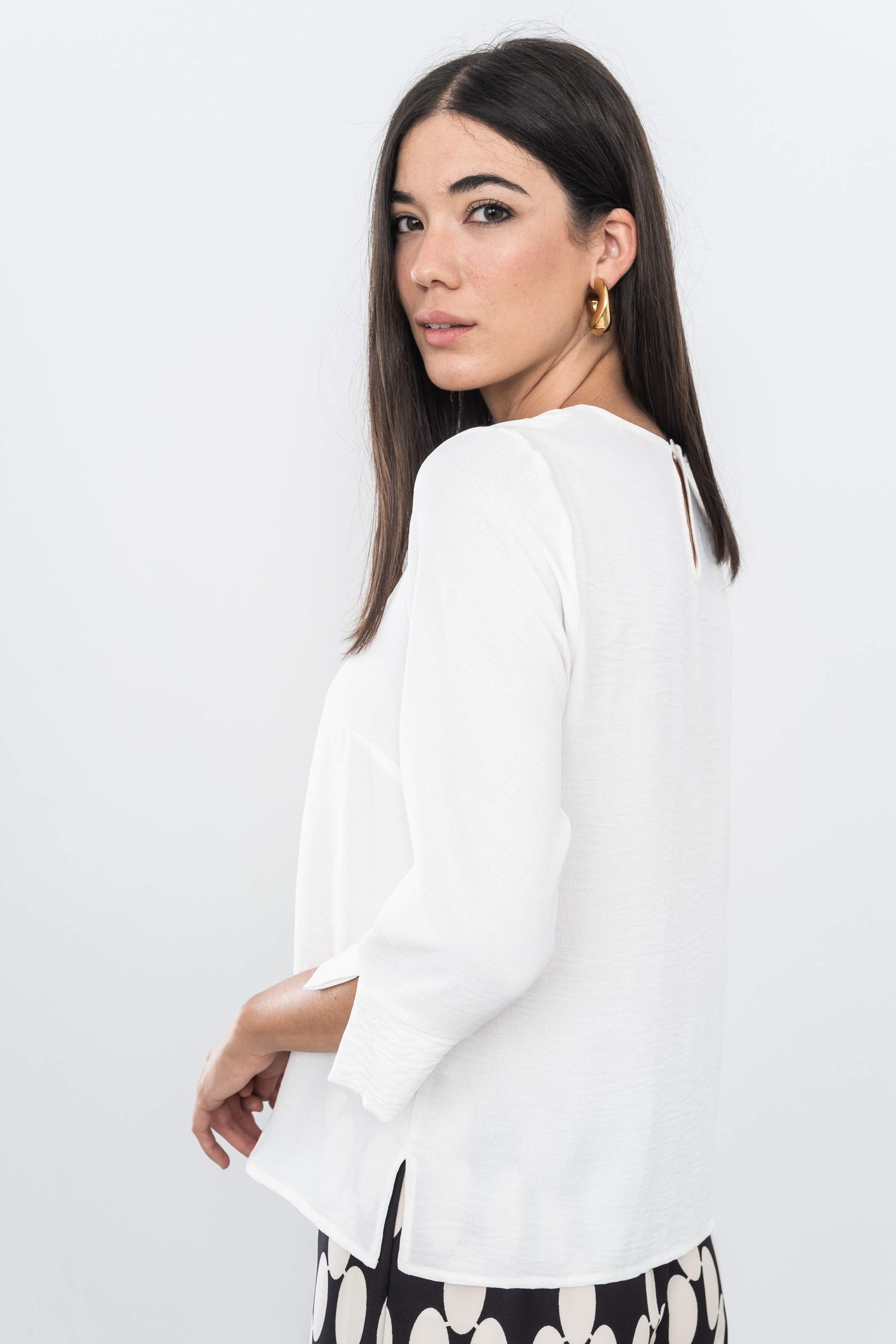 BLUSA CRUCETA CUELLO