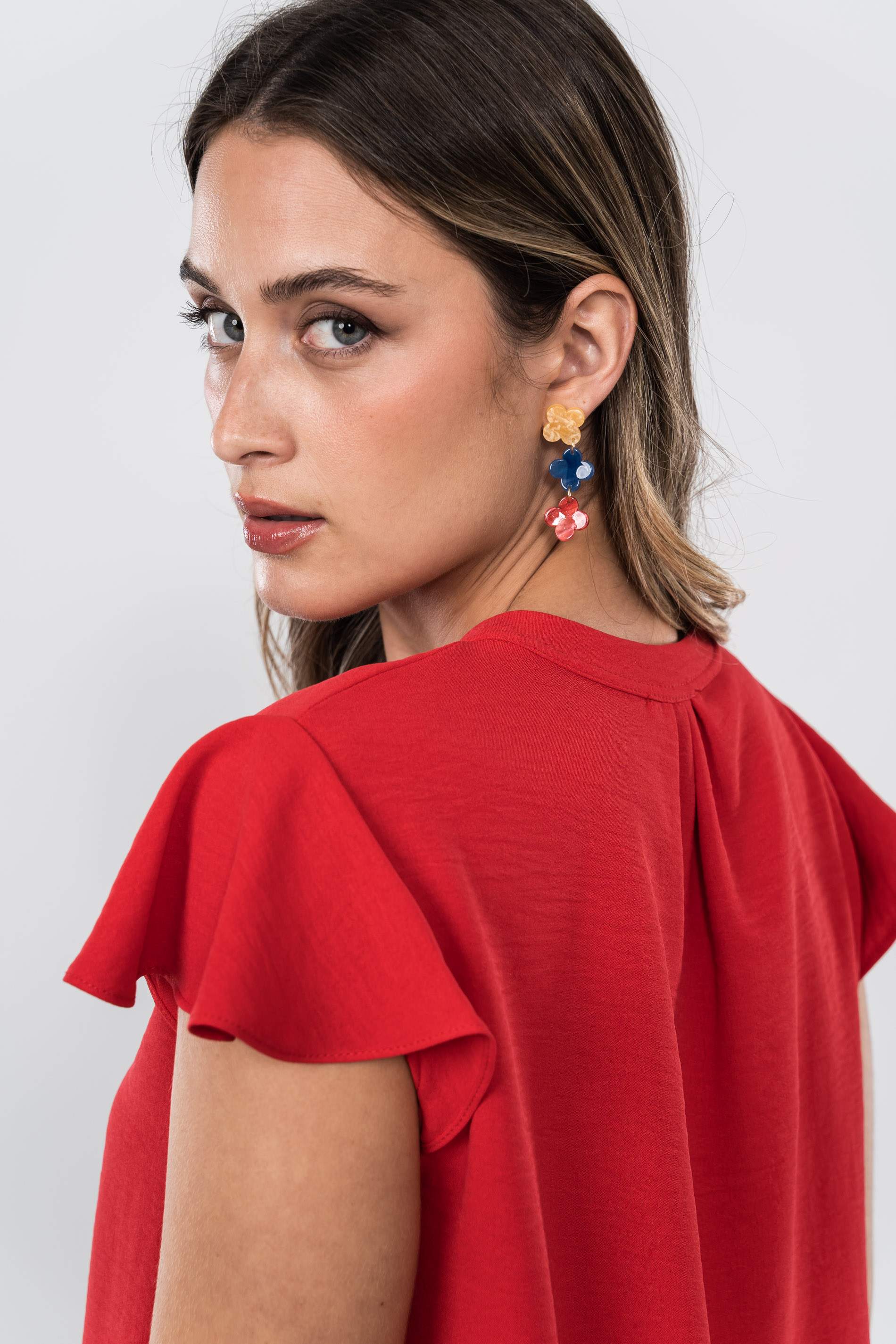 BLUSA CUELLO UVE ROJO