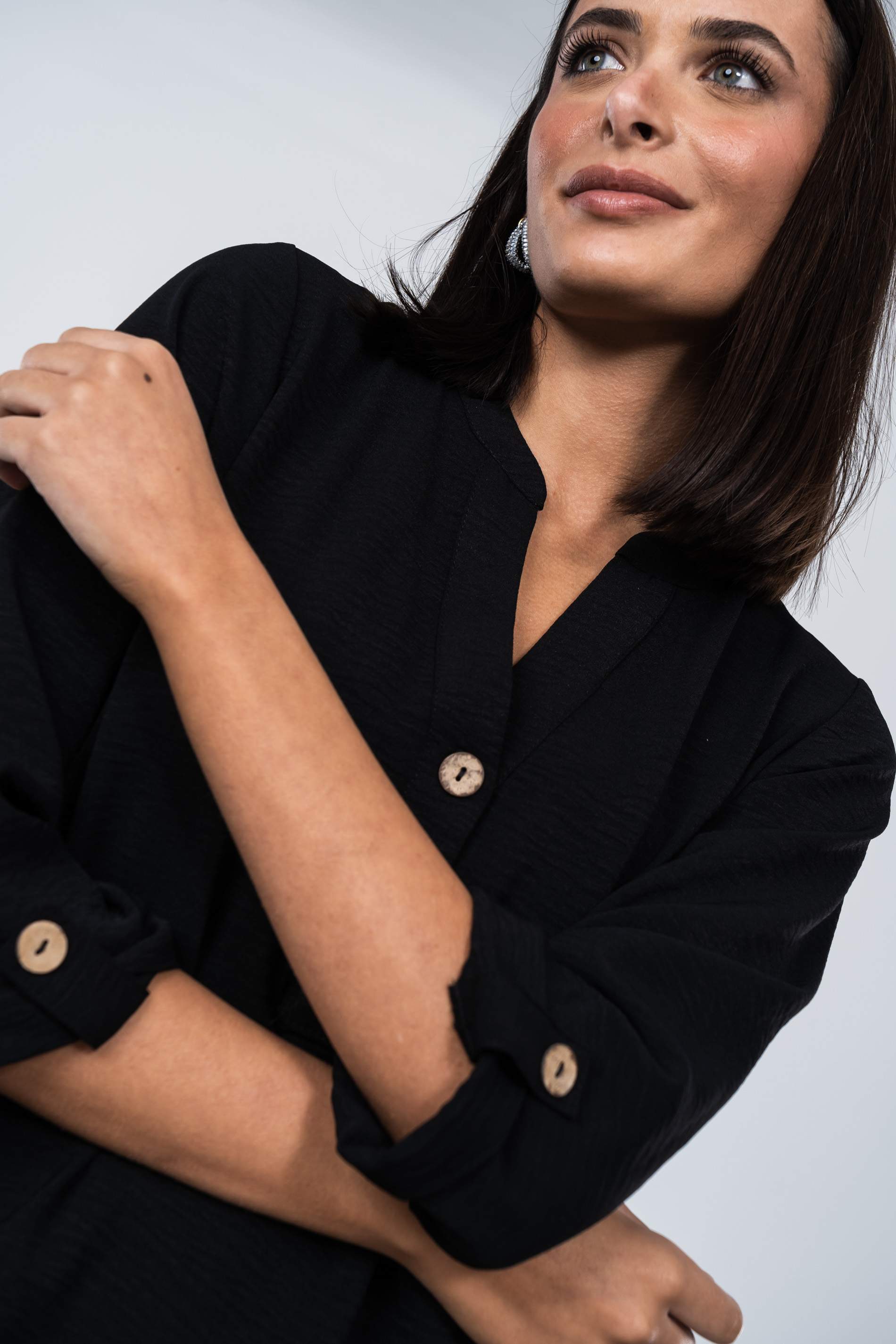 BLUSA BOTONES M/F NEGRO