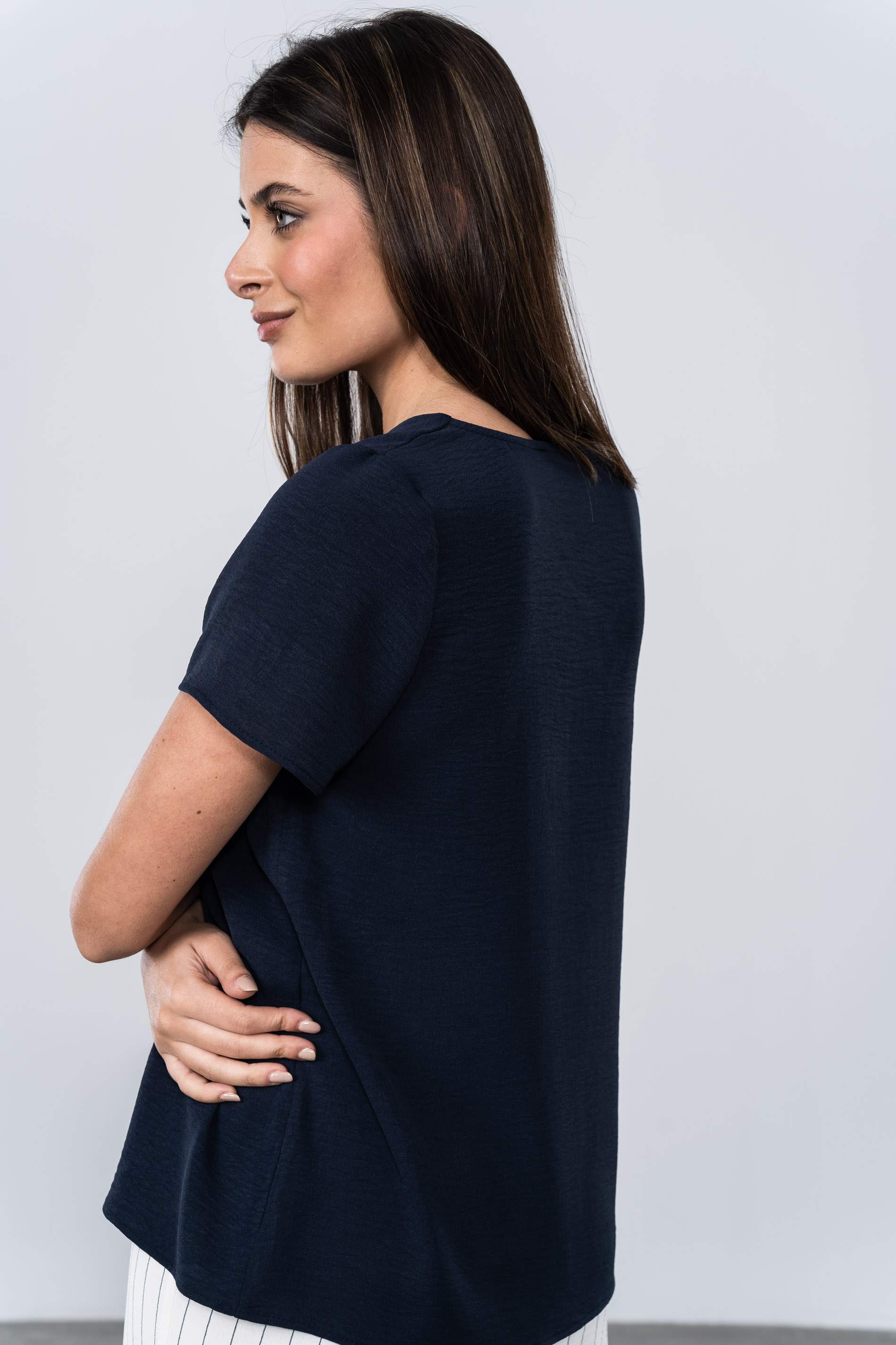 BLUSA DETALLE CRUZADO MARINO