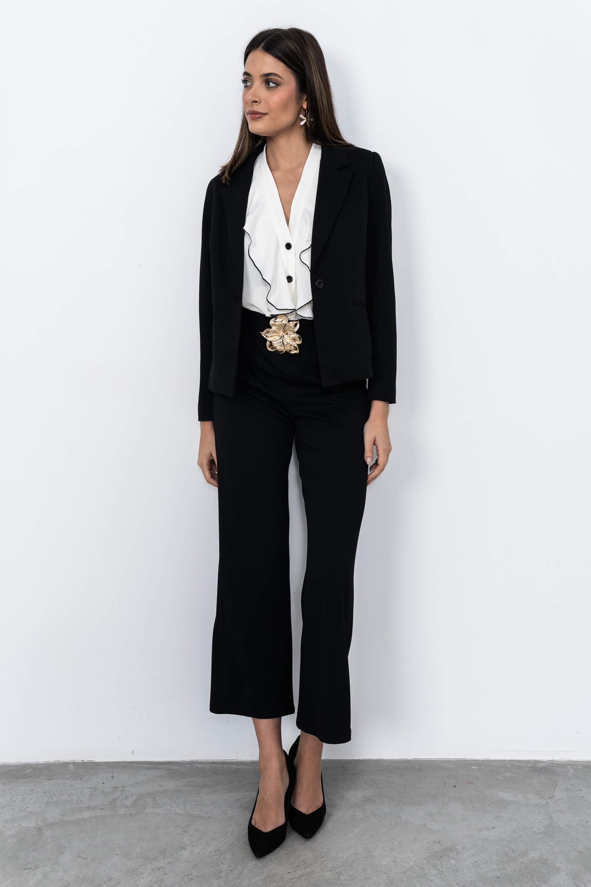 BLUSA VOLANTES CONTRASTE