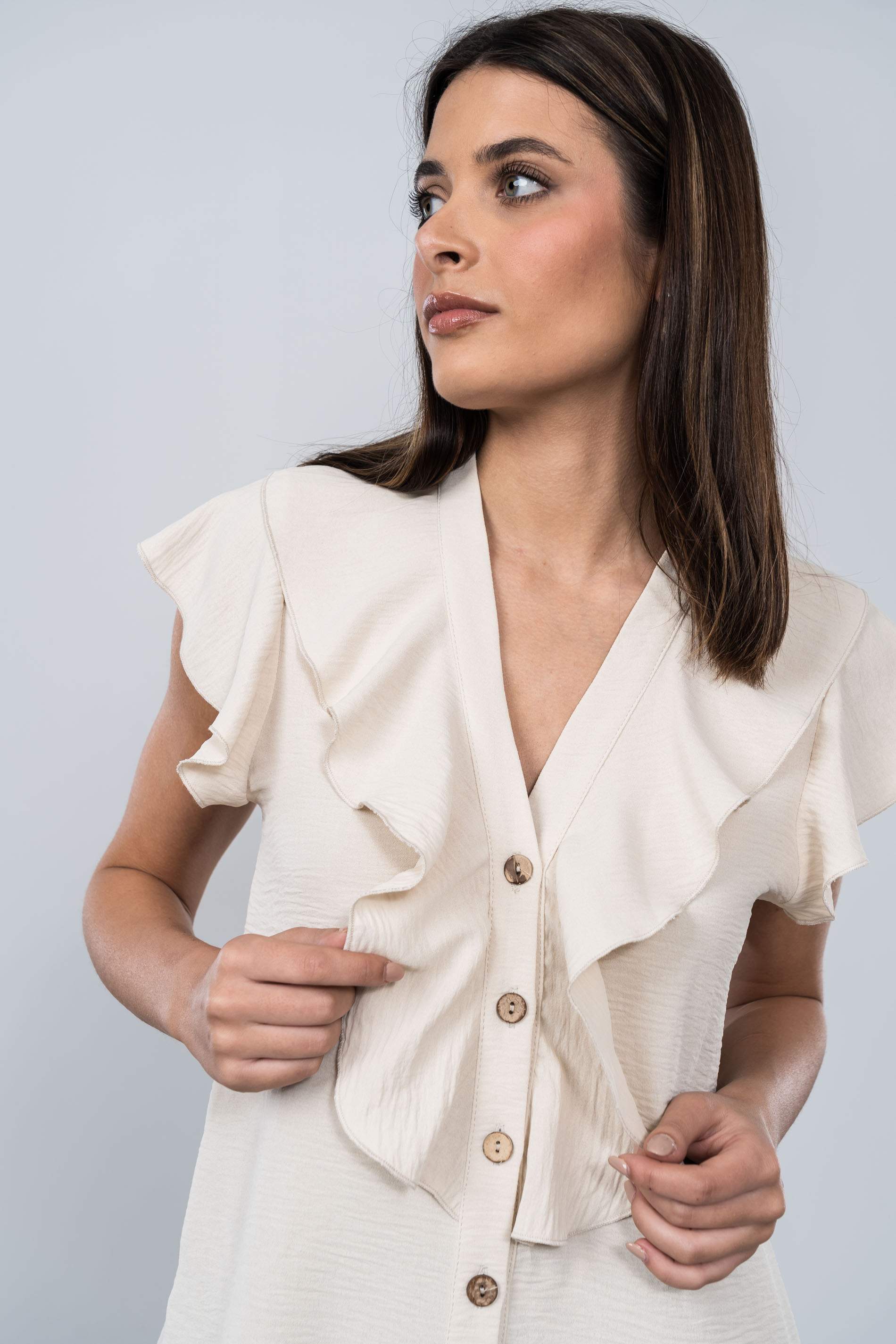 BLUSA VOLANTES BEIGE