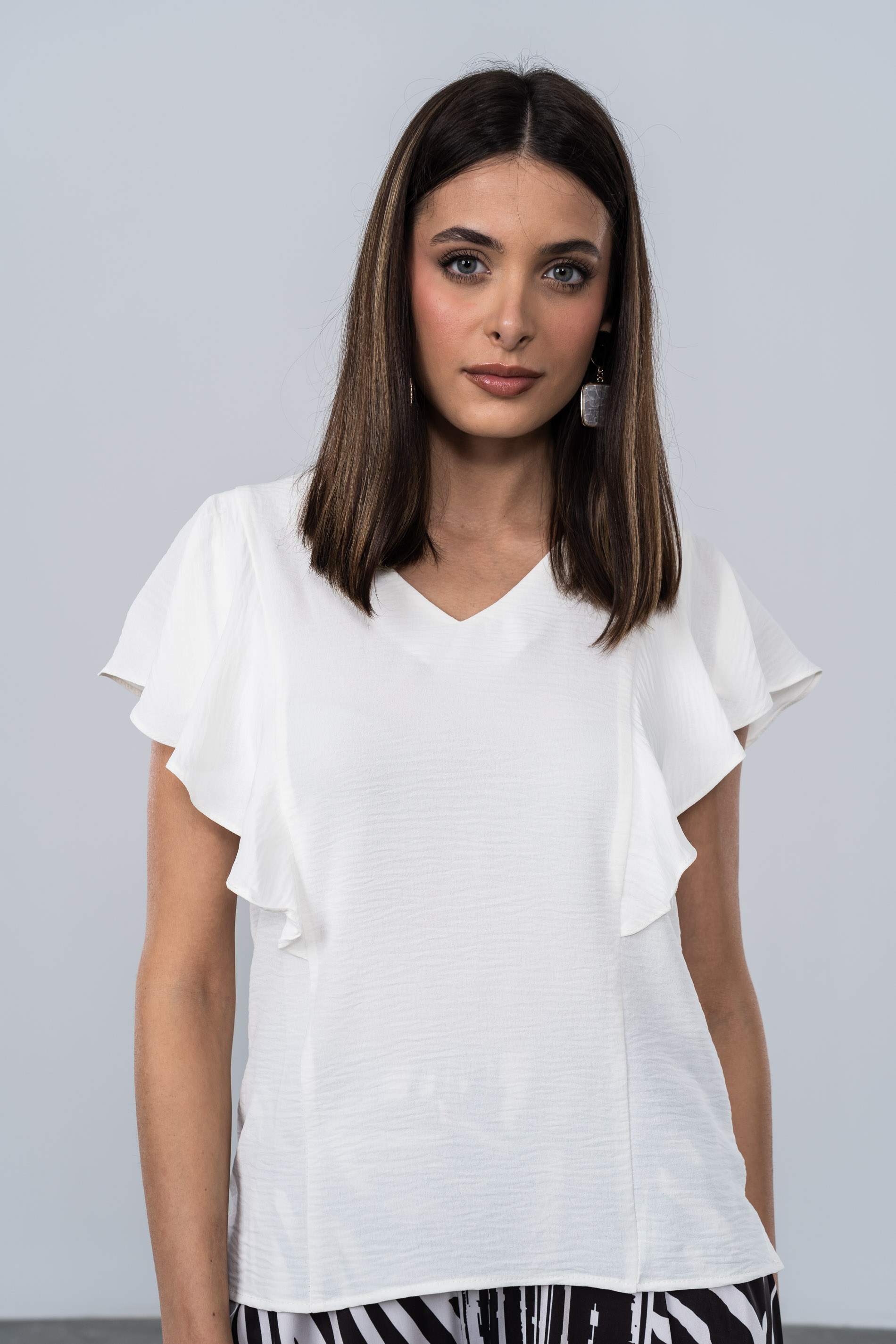 BLUSA CORTES VOLANTES MARFIL
