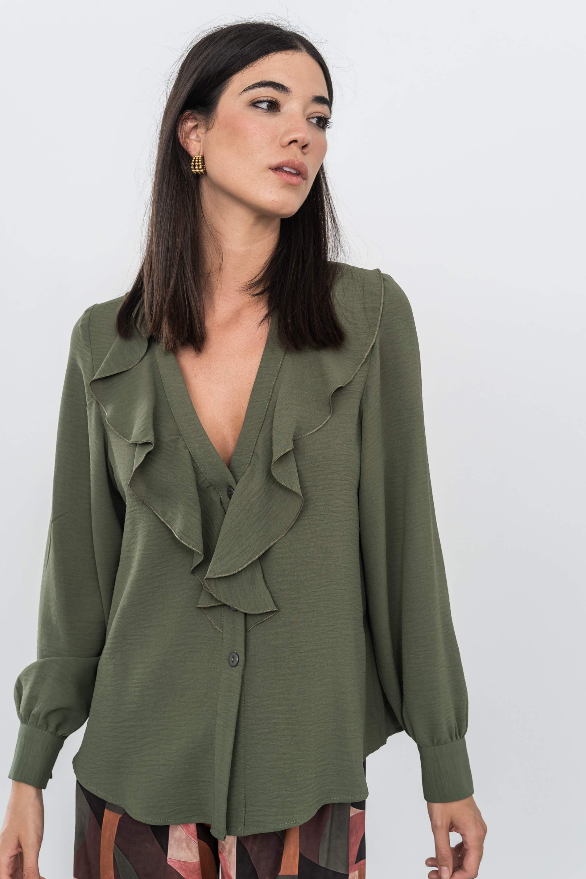 BLUSA VOLANTE MANGA LARGA