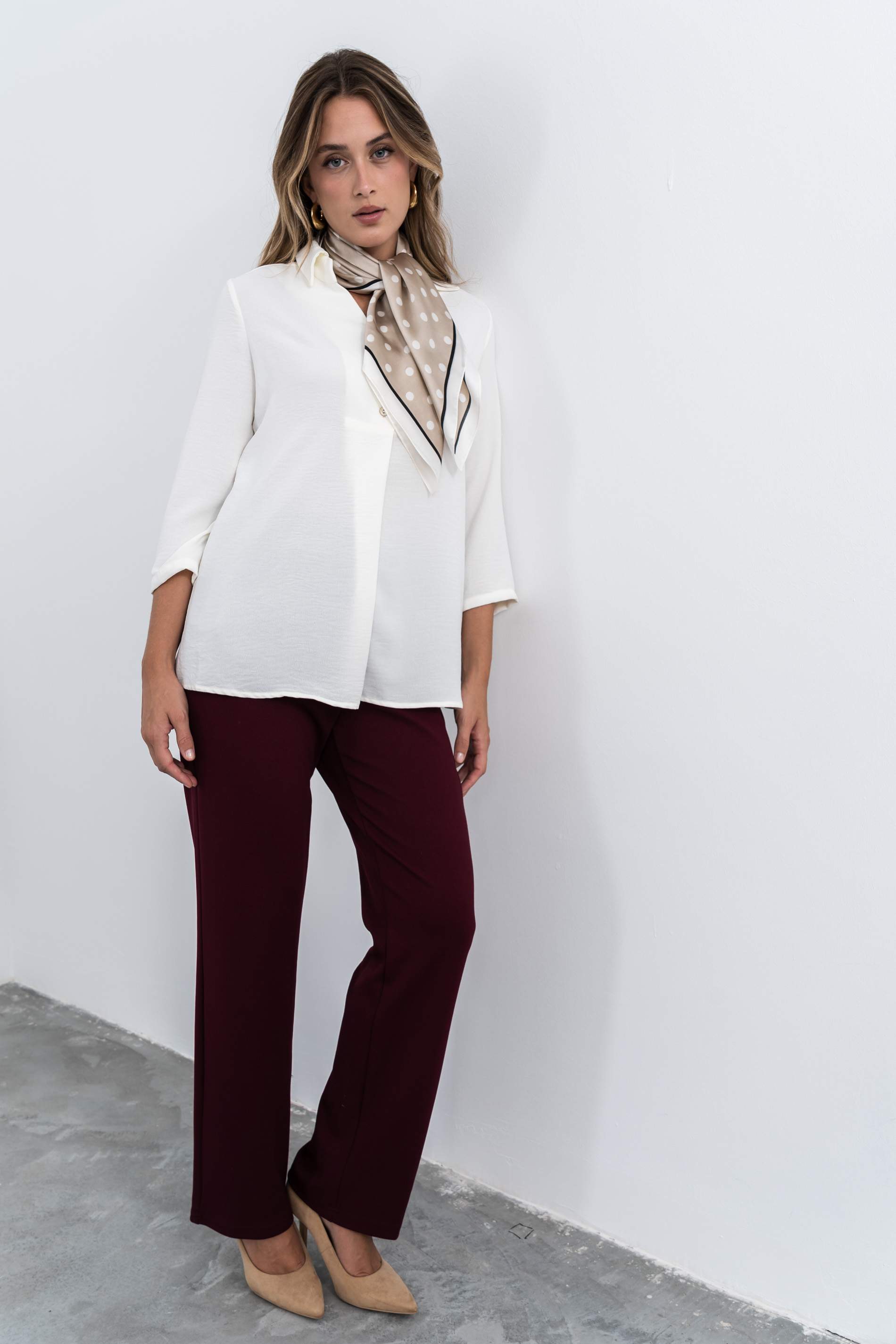 BLUSA BOTONES TABLA