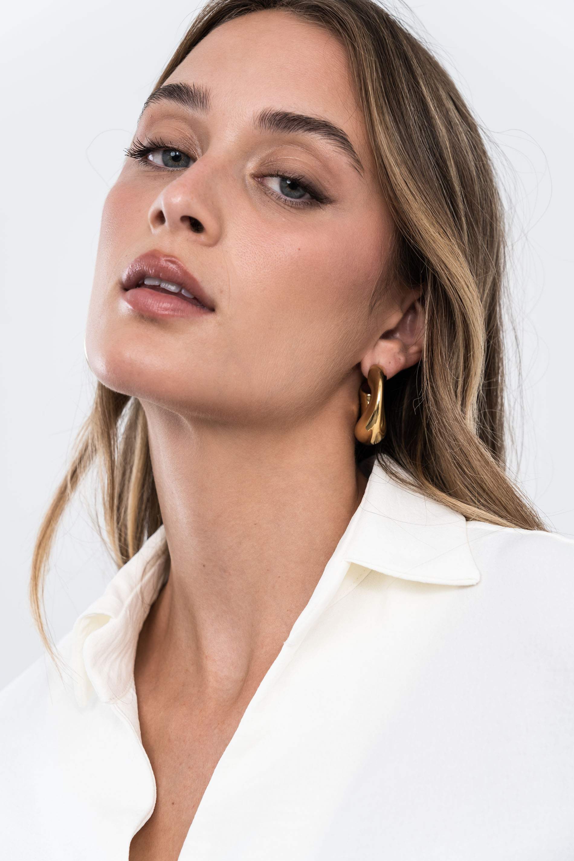 BLUSA BOTONES TABLA