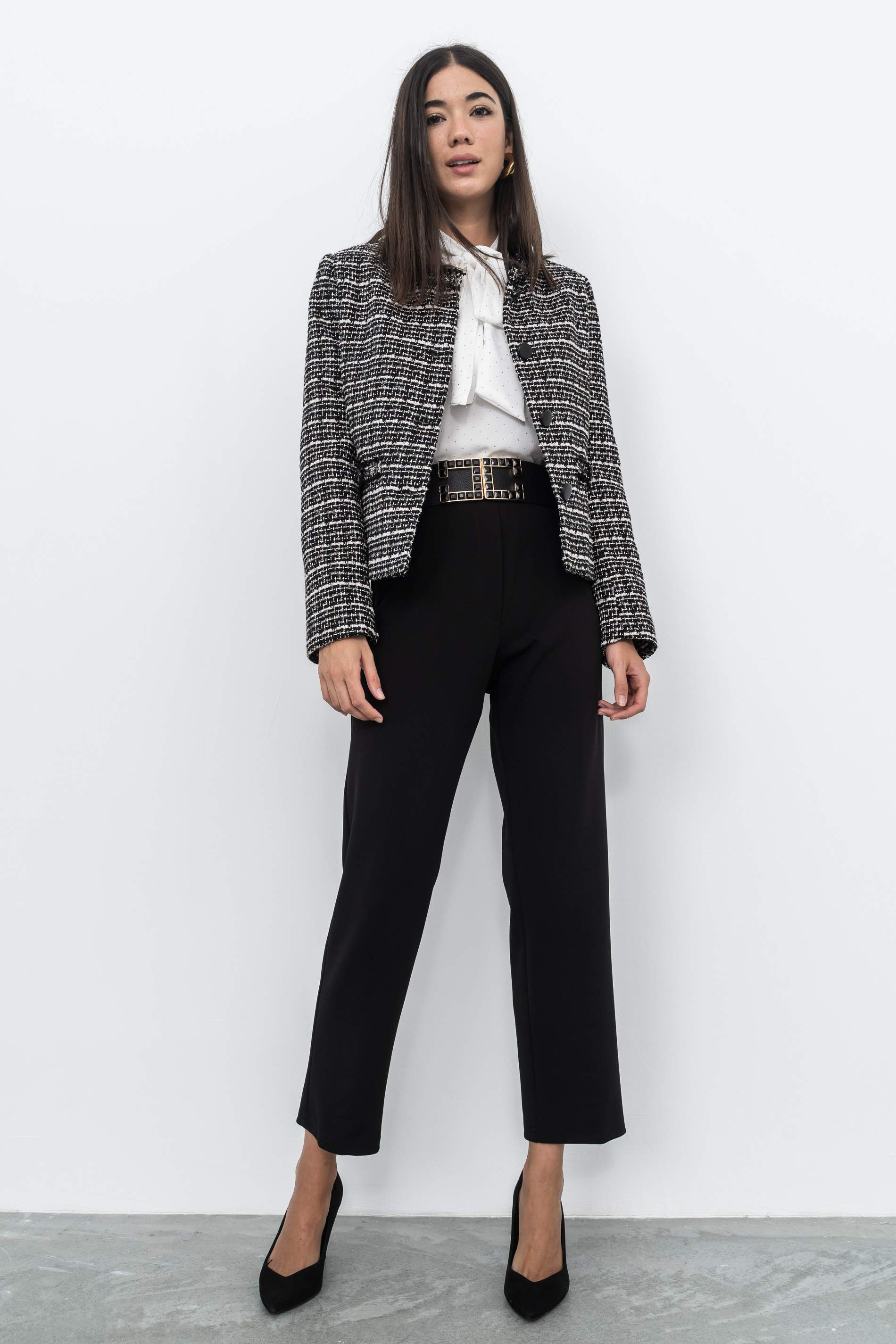 PANTALÓN BÁSICO GOMA NEGRO