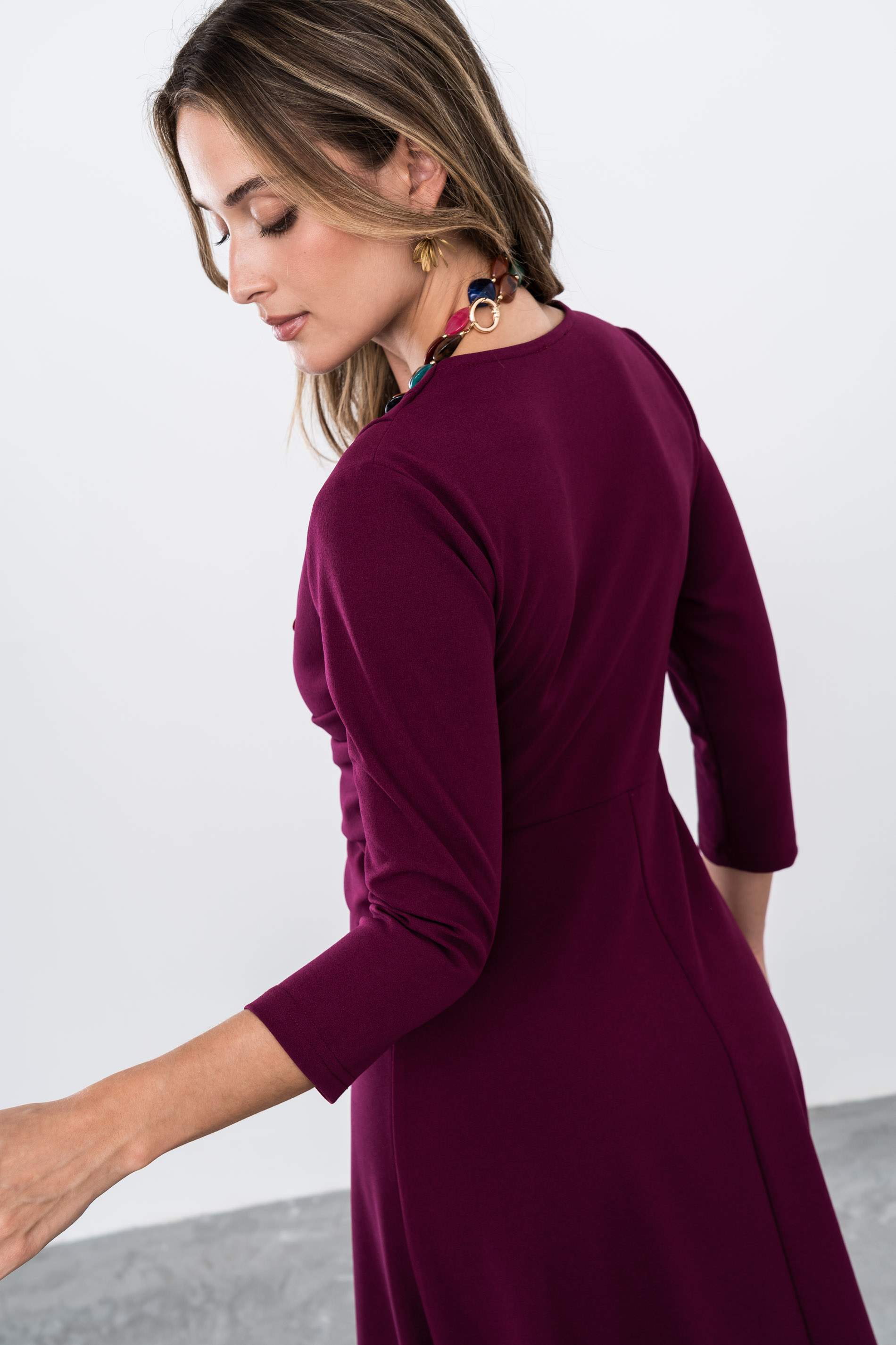 VESTIDO DETALLE CRUZADO BERENJENA