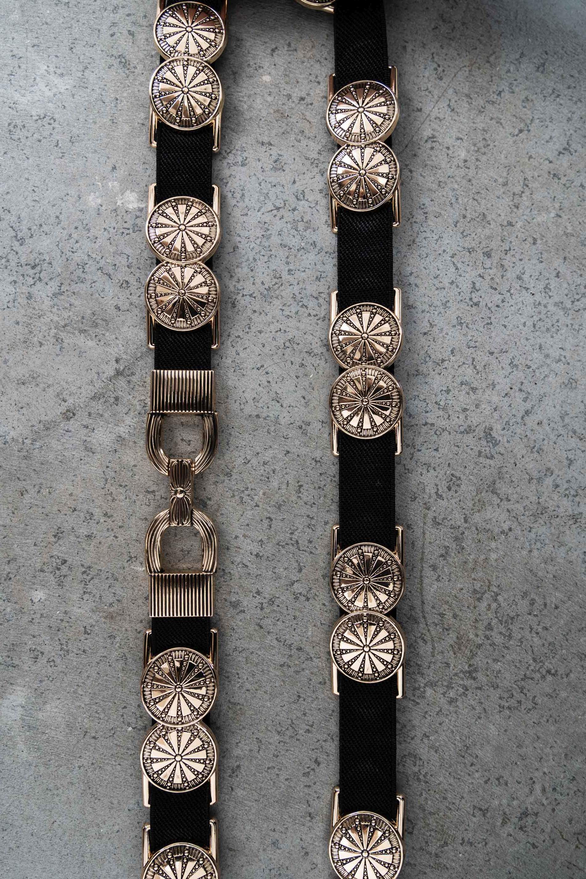 CINTURÓN EÁSTICO MEDALLONES