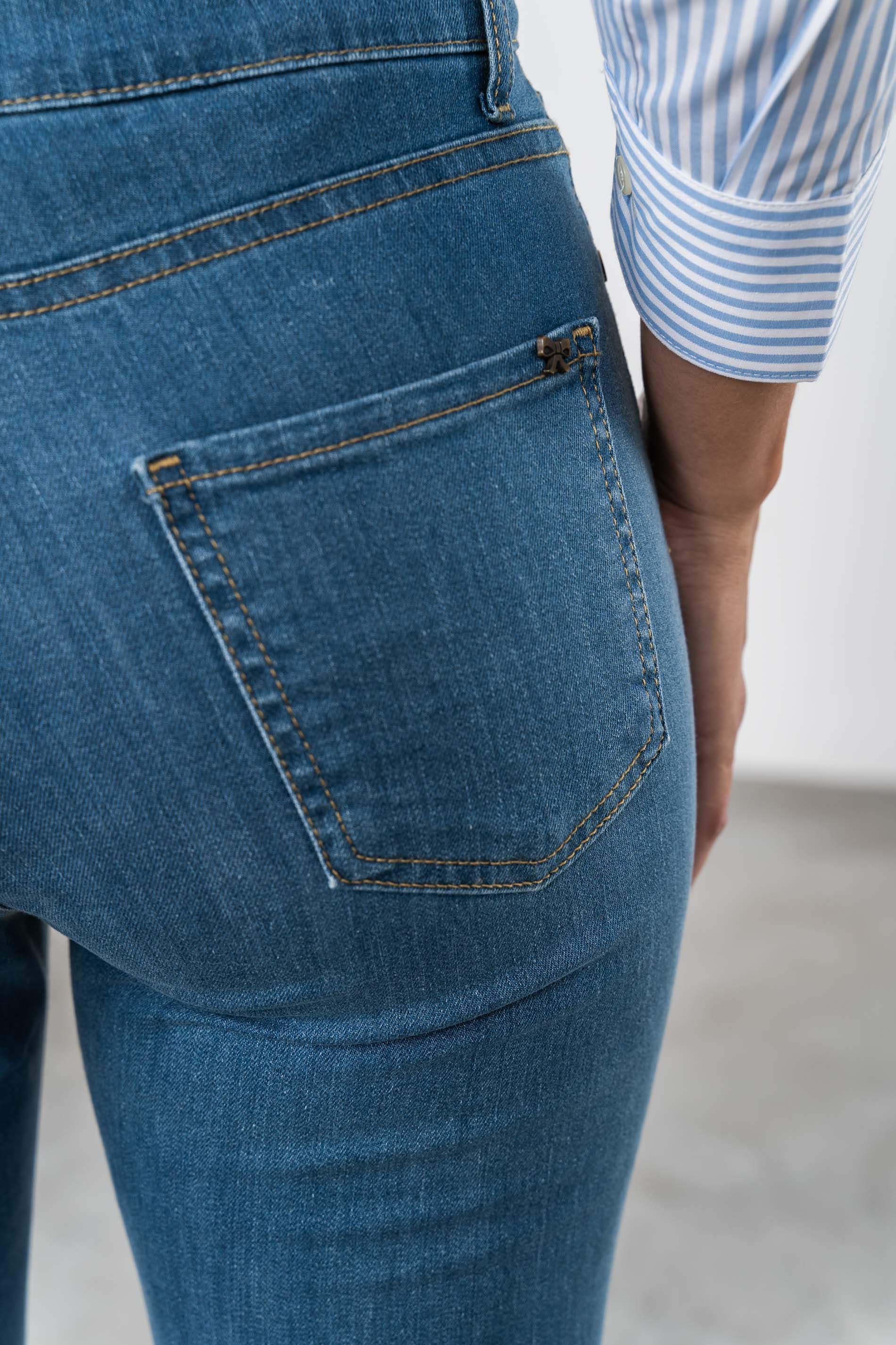 PANTALÓN VAQUERO FLARE AZUL