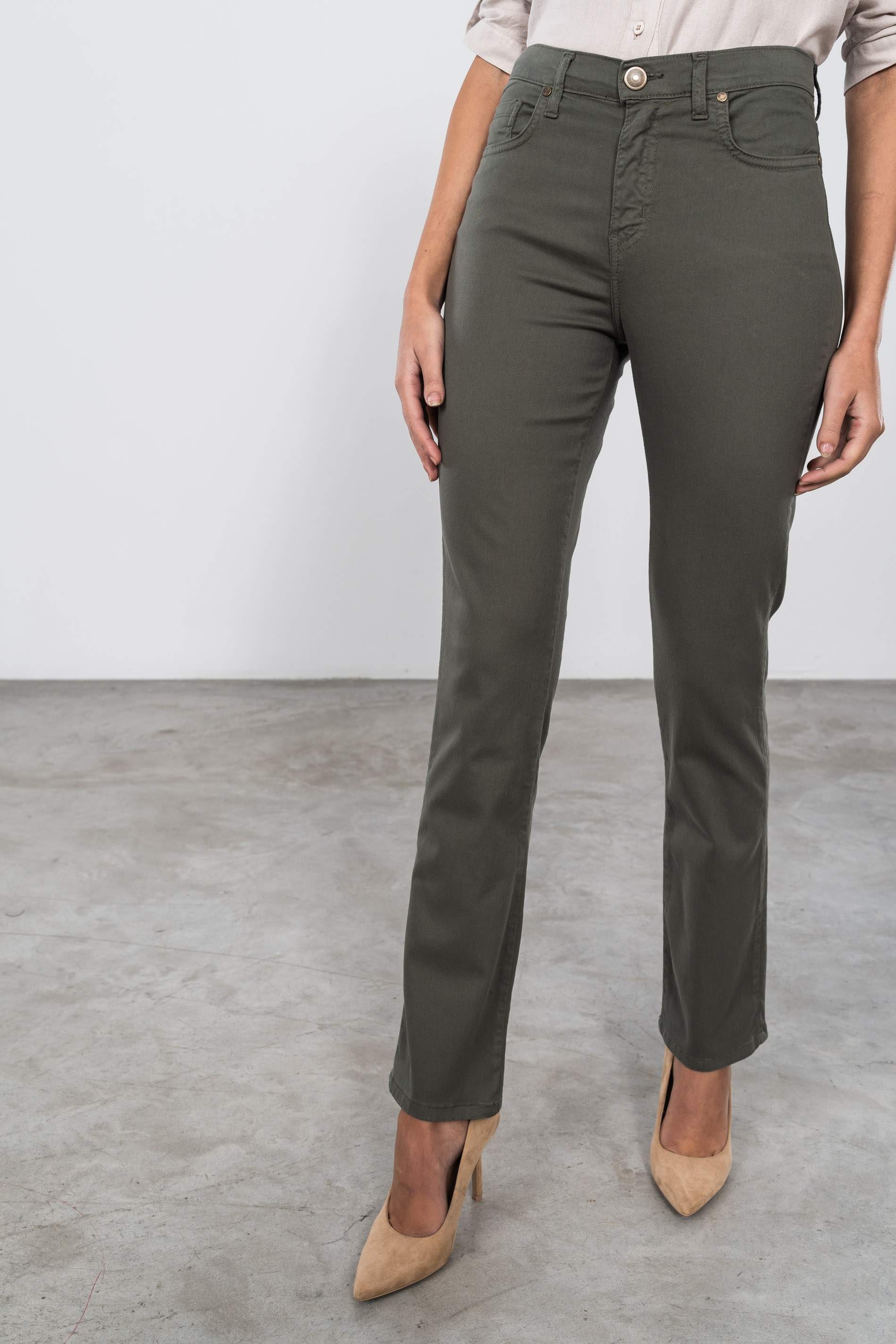 PANTALÓN 5 BOLSILLOS RECTO KAKI