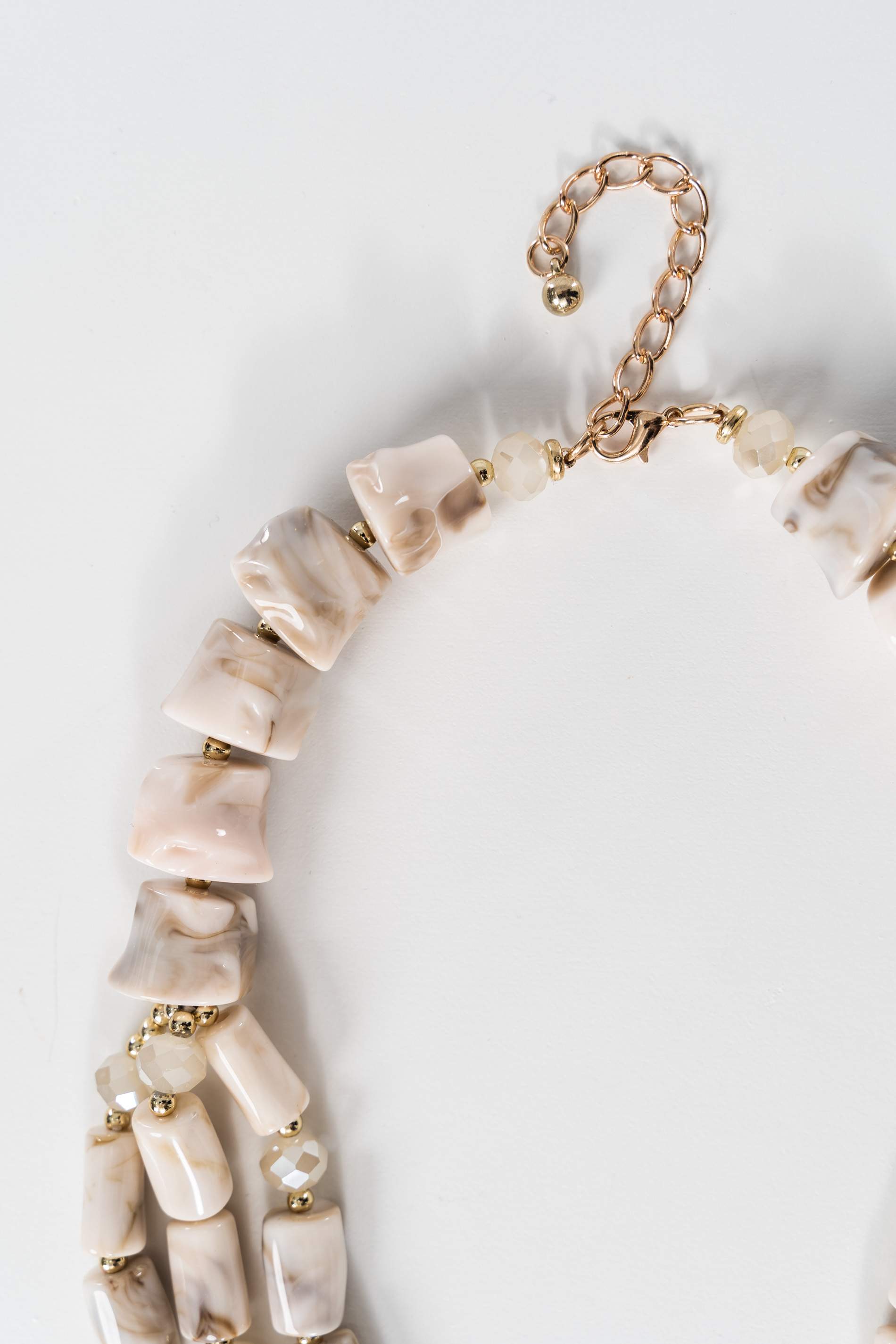 COLLAR PIEDRAS MARFIL