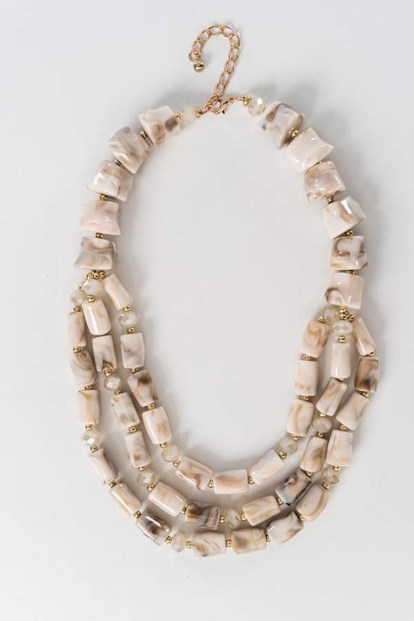 COLLAR PIEDRAS MARFIL