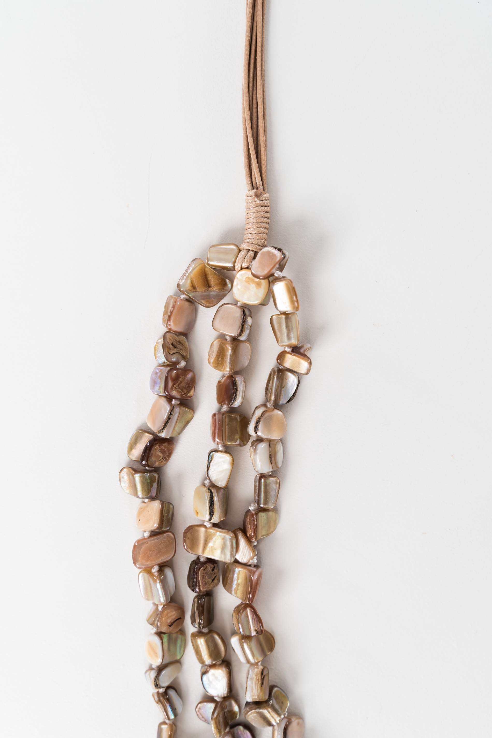 COLLAR PIEDRAS CORDÓN